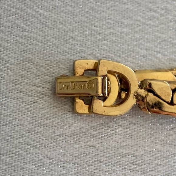 Authentic 💯 Christian Dior Necklace - Picture 2 of 2